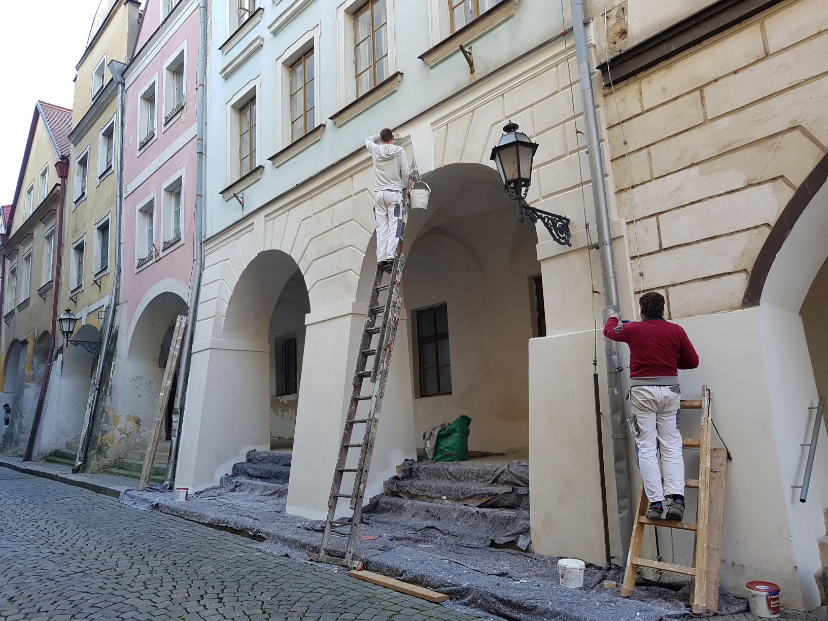 Nátěr fasády STARÉ MĚSTO Hradec Králové